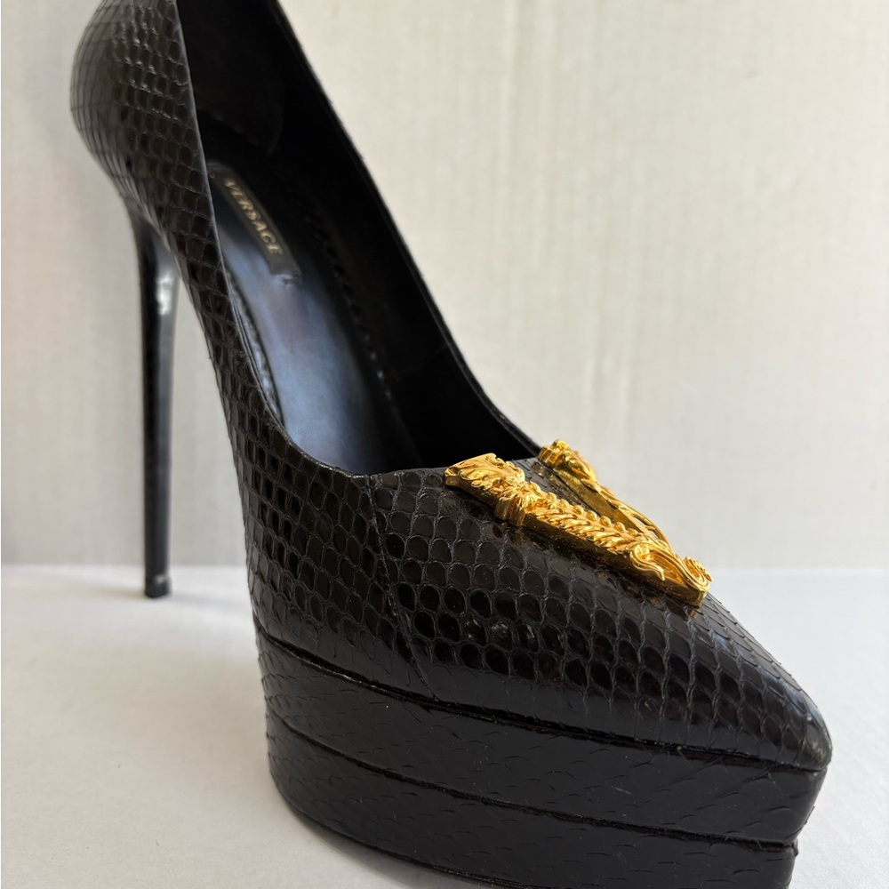 Versace Black Python Snakeskin Playform High Heel Pointy Stiletto Size 41 - Picture 14 of 16